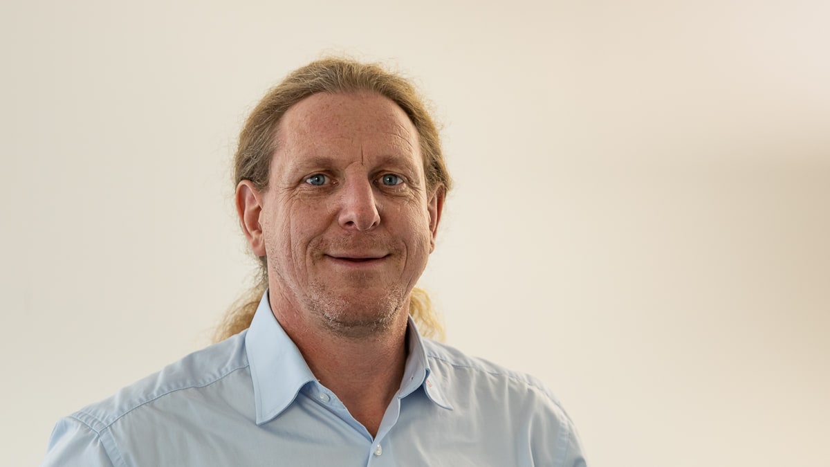 https://rheinregulierung.org/media/pages/organisation/teamundkontakt/39cdc2c6c7-1759734476/personal_irr_bernhard_valenti.jpg