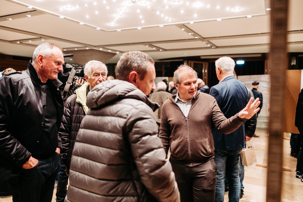 img-https://rheinregulierung.org/media/pages/service/news-overview/erfolgreiche-bevoelkerungsinformationen/6d0779dc7f-1759734596/rhesi-veranstaltung-lustenau_fs24-31.jpg
