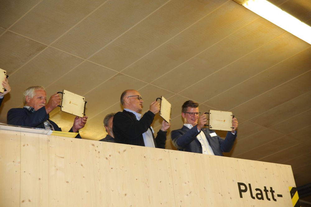 img-https://rheinregulierung.org/media/pages/service/news-overview/politisches-eintauchen-ins-rhesi-projekt/d6a87a2804-1759734629/9o2b4187.jpg
