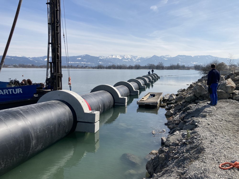 img-https://rheinregulierung.org/media/pages/service/news-overview/rohrpost-von-der-rheinvorstreckung-nach-bregenz/f915626753-1759734645/img_0957.jpg